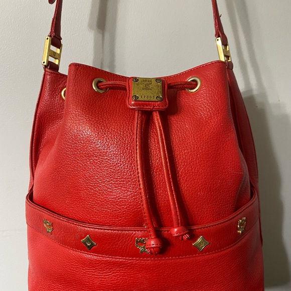 Authentic MCM Bucket Medium Leather Red - Picture 2 of 9